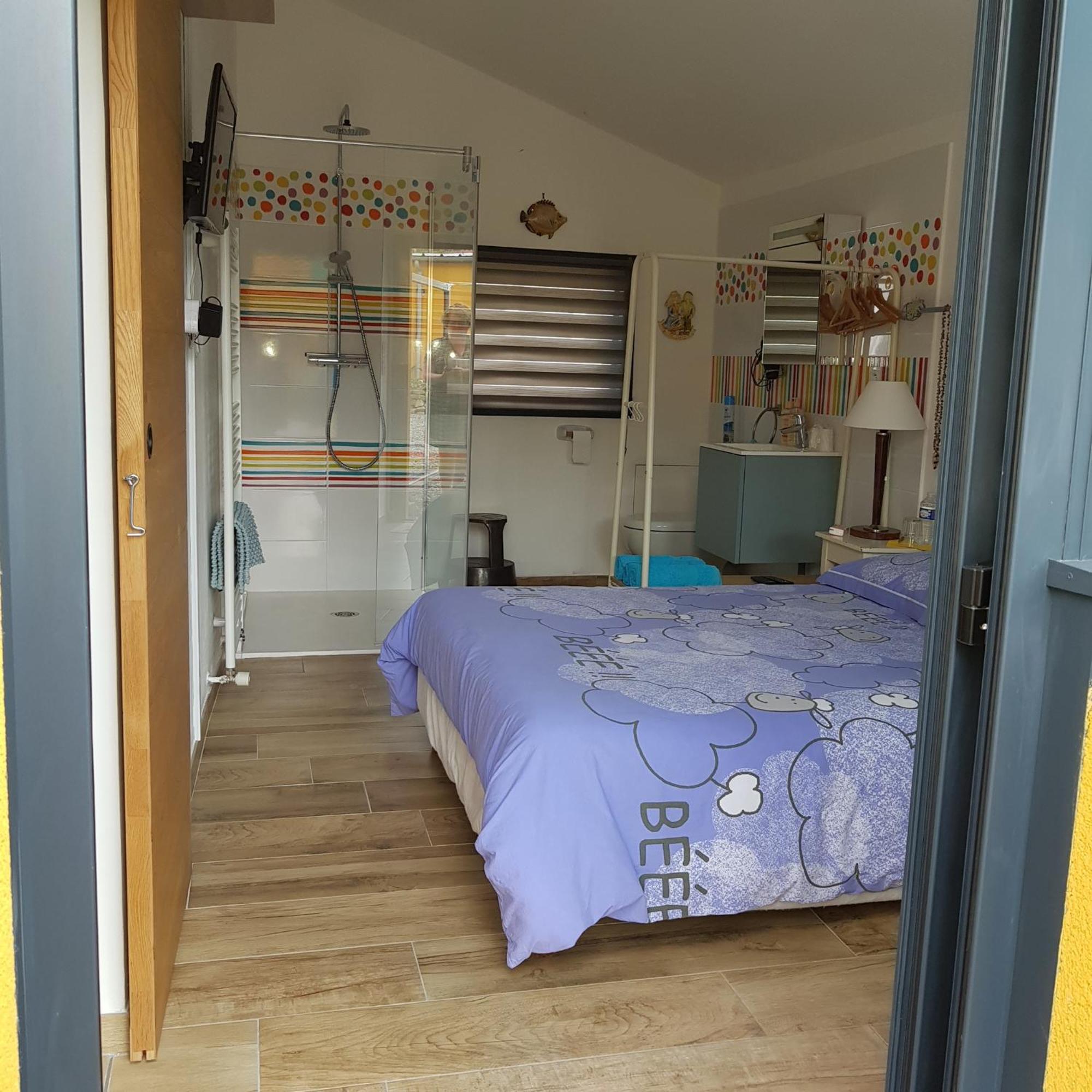 Le Jardin Bed and Breakfast Coudeville Buitenkant foto